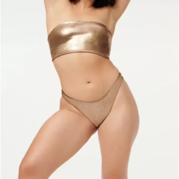 Good American Better Bikini Bottom in Mocha Foil - Picture 3 of 10